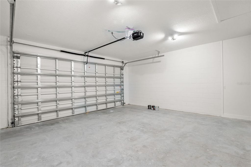 Image 37 of property listing at 144 11TH AVENUE, Osteen, FL 32764