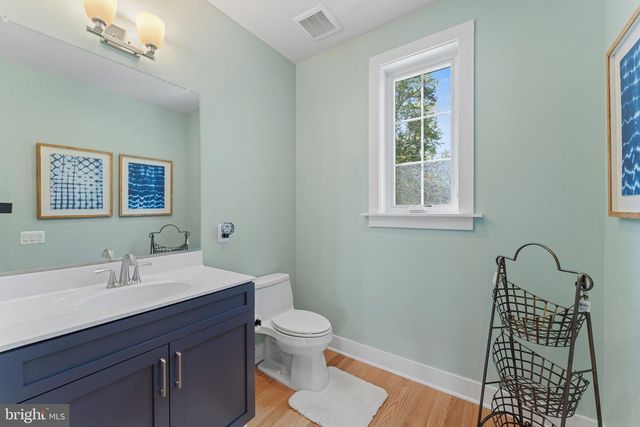 7029 GARRETT RD, Rockville, MD 20855
