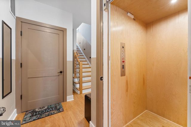 7029 GARRETT RD, Rockville, MD 20855