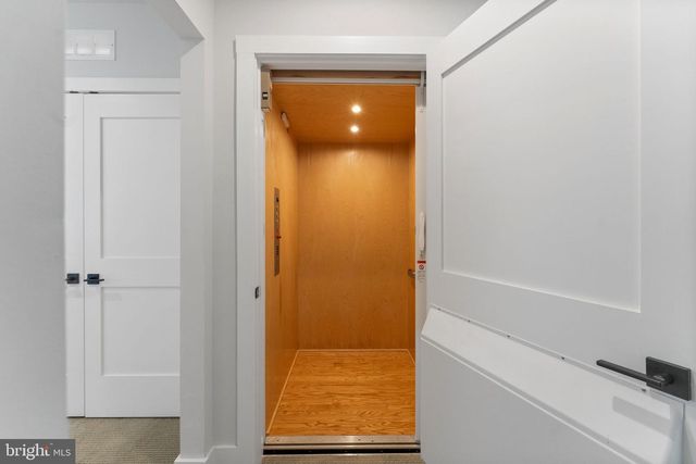 7029 GARRETT RD, Rockville, MD 20855