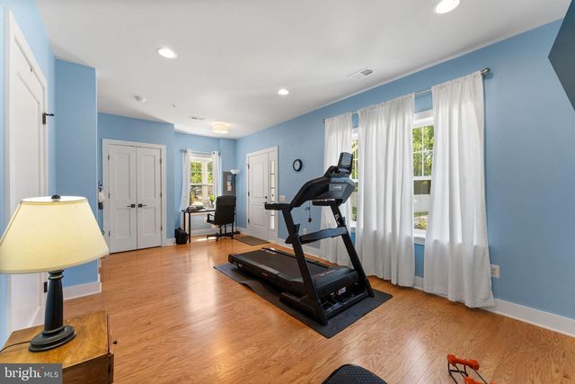 7029 GARRETT RD, Rockville, MD 20855