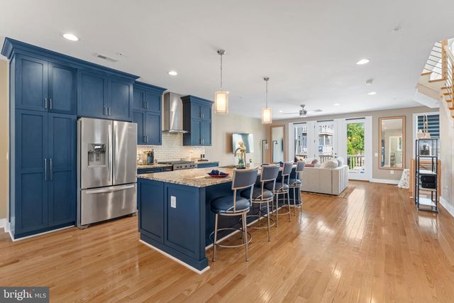 7029 GARRETT RD, Rockville, MD 20855