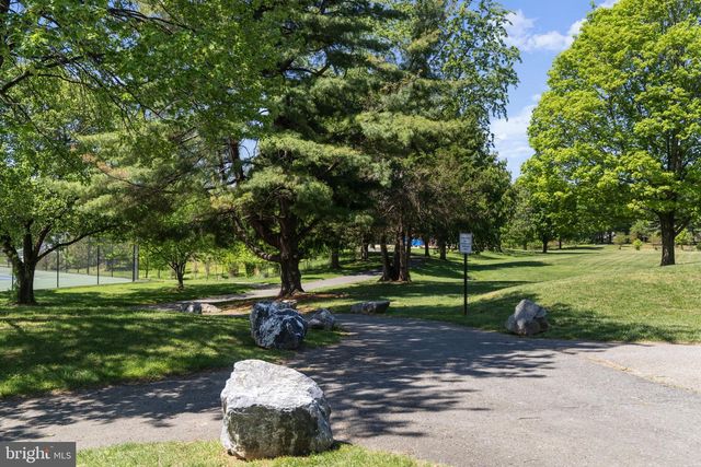 7029 GARRETT RD, Rockville, MD 20855