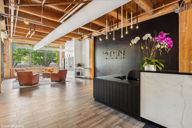 1040 W Adams Street 110, Chicago, IL 60607