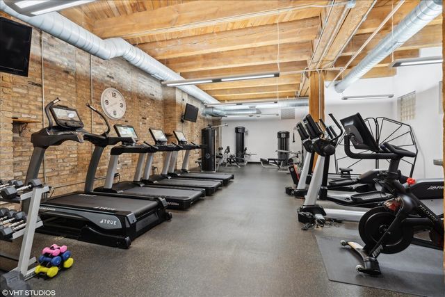 1040 W Adams Street 110, Chicago, IL 60607