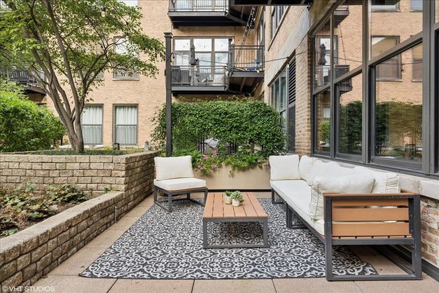 1040 W Adams Street 110, Chicago, IL 60607