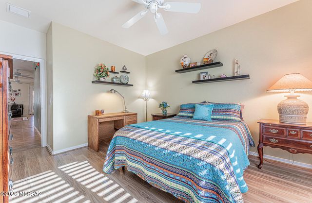 524 W Aspenwood Street, Green Valley, AZ 85614