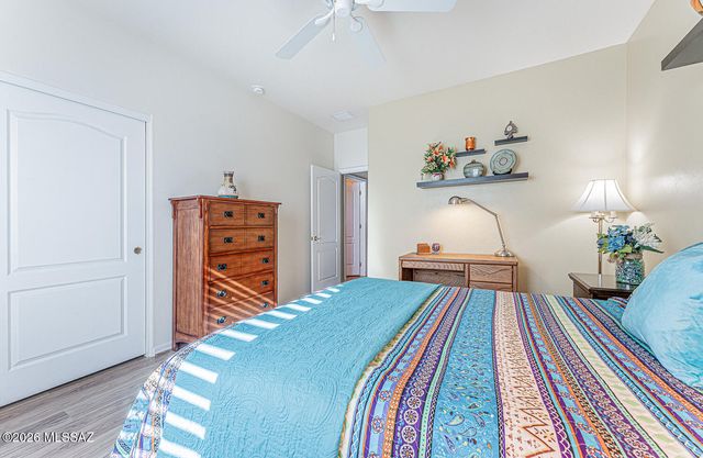 524 W Aspenwood Street, Green Valley, AZ 85614