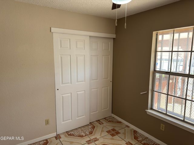 3501 RED SAILS Drive, El Paso, TX 79936