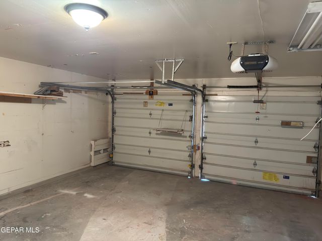 3501 RED SAILS Drive, El Paso, TX 79936