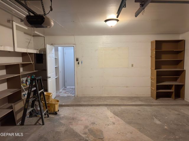 3501 RED SAILS Drive, El Paso, TX 79936