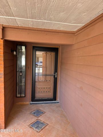 3501 RED SAILS Drive, El Paso, TX 79936