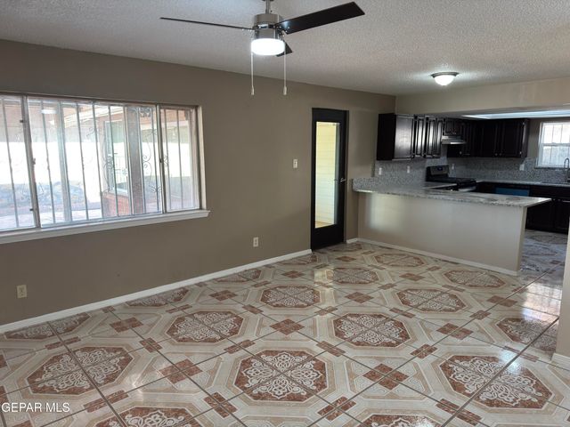 3501 RED SAILS Drive, El Paso, TX 79936