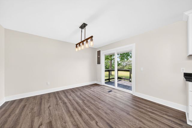 4097 Hanging Limb Hwy, Monterey, TN 38574