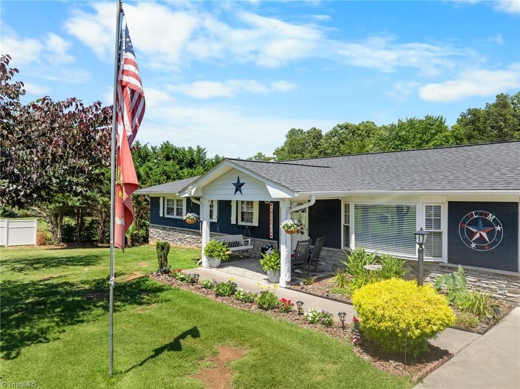 478 Leonard Berrier Road, Lexington, NC 27295