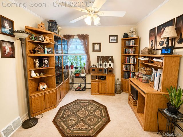 11695 McDougall Street, Hamtramck, MI 48212