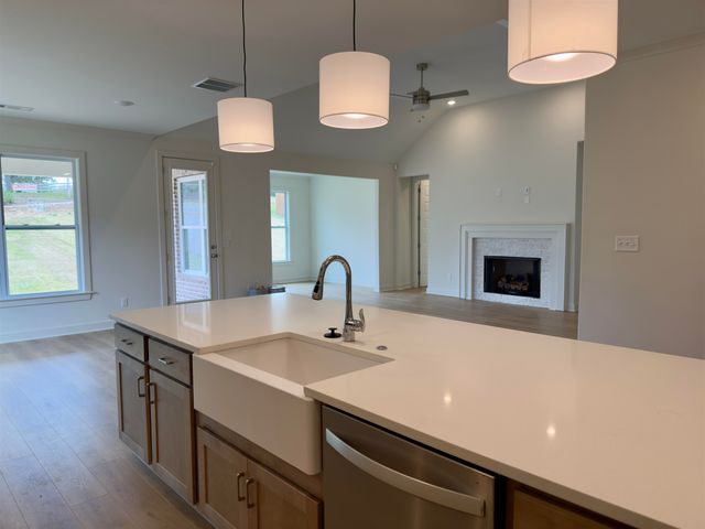 5555 HEATHER OAK DR, Arlington, TN 38002