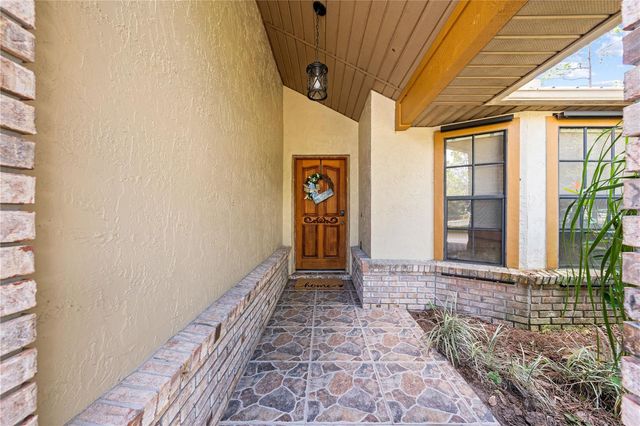 1860 MUSTANG COURT, St Cloud, FL 34771