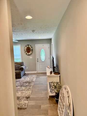 1316 Old Cowan Rd, Winchester, TN 37398