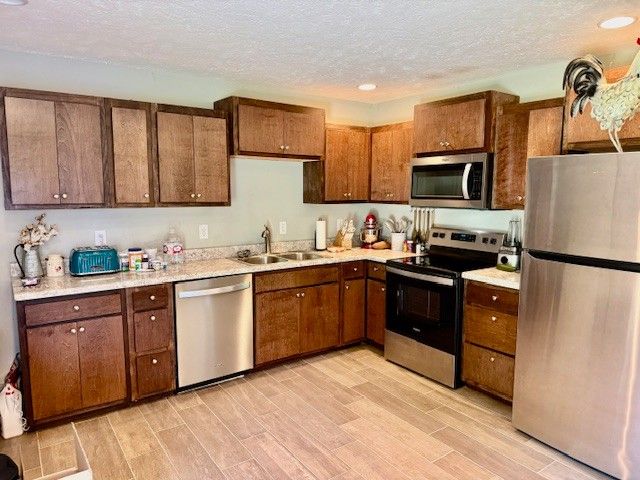 1316 Old Cowan Rd, Winchester, TN 37398