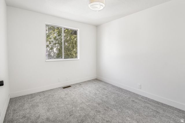 5504 W TICKLEGRASS RD, West Jordan, UT 84081
