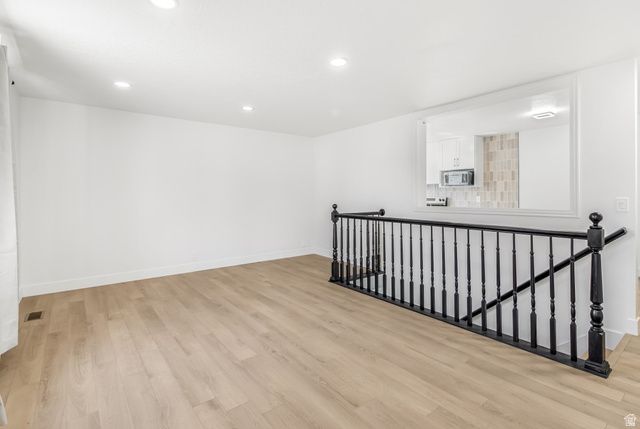 5504 W TICKLEGRASS RD, West Jordan, UT 84081