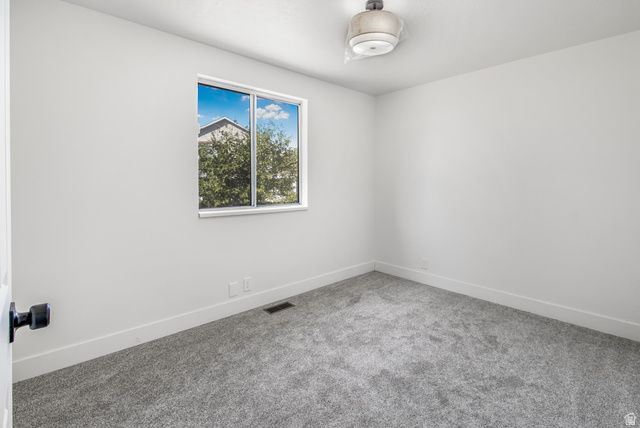 5504 W TICKLEGRASS RD, West Jordan, UT 84081