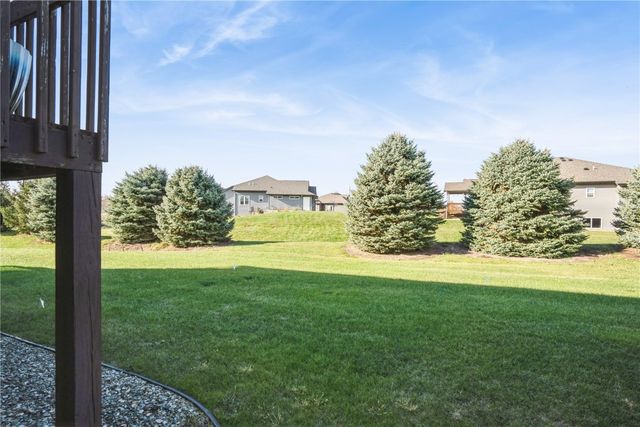 3620 Banar Drive SW E, Cedar Rapids, IA 52404