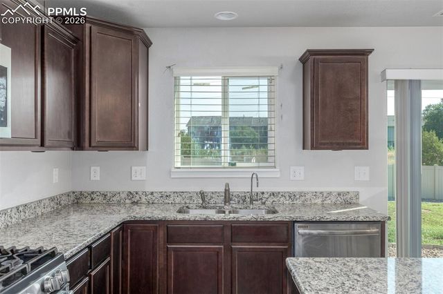 10677 Traders Parkway, Fountain, CO 80817