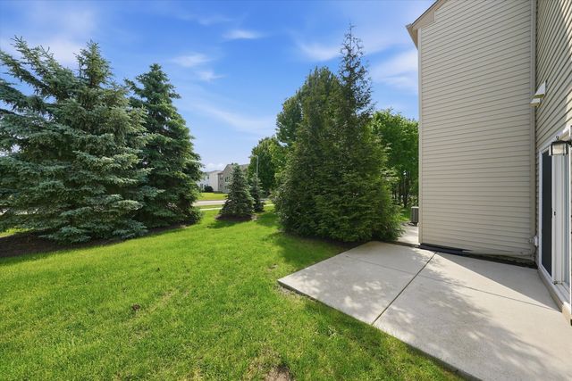 1492 Orchid Street, Yorkville, IL 60560