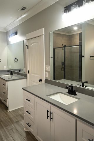 9117 Johnson Drive, Sherwood, AR 72120