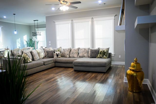 9117 Johnson Drive, Sherwood, AR 72120