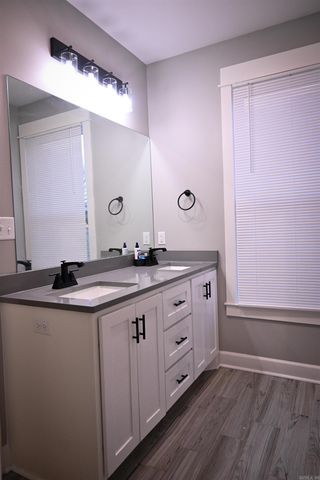 9117 Johnson Drive, Sherwood, AR 72120