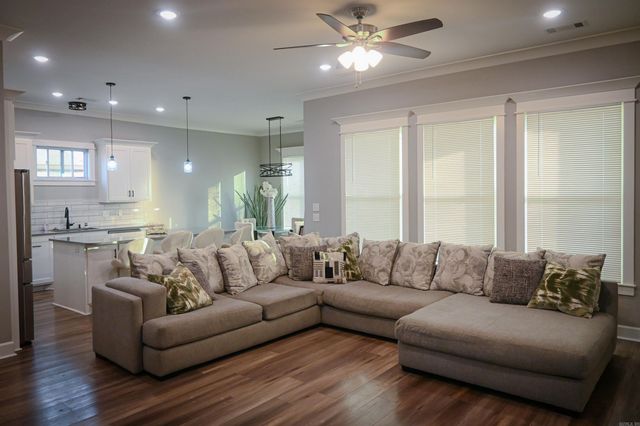 9117 Johnson Drive, Sherwood, AR 72120