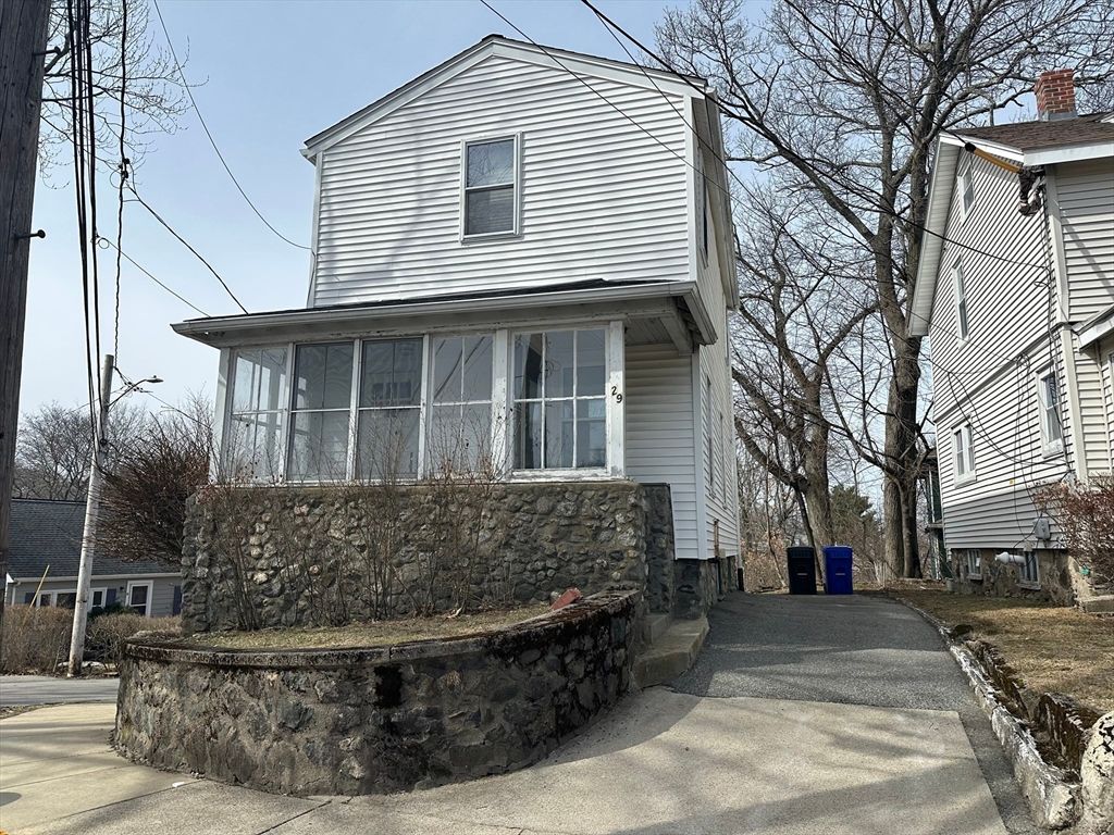 29 Lanark Rd, Arlington, MA 02476