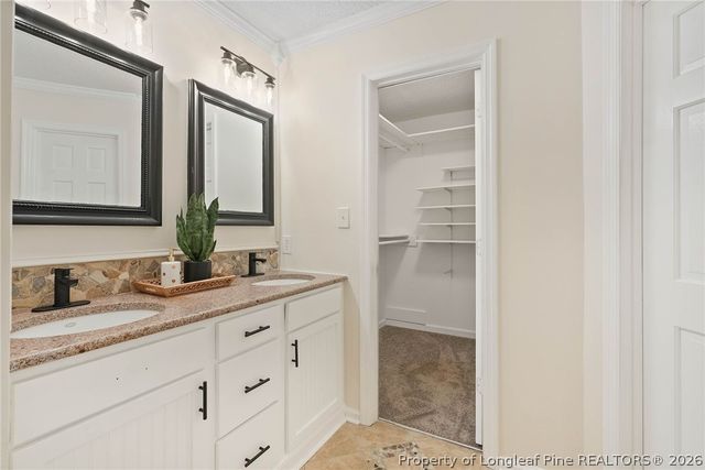 1610 Irwin Circle, Fayetteville, NC 28303