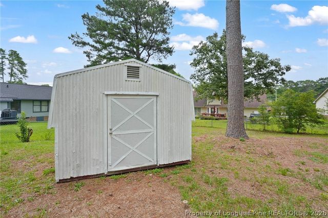 1610 Irwin Circle, Fayetteville, NC 28303