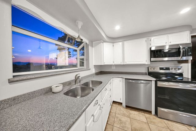 374 W LAKEVIEW RD, Lindon, UT 84042