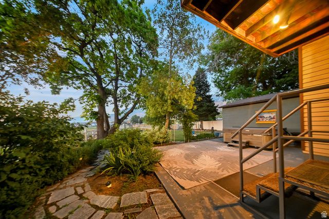 374 W LAKEVIEW RD, Lindon, UT 84042