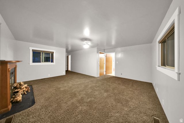 374 W LAKEVIEW RD, Lindon, UT 84042