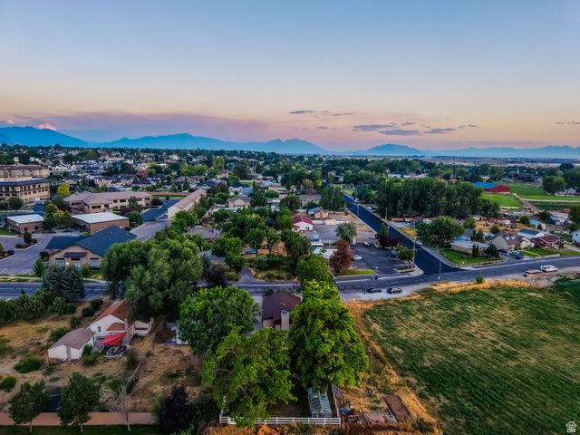 374 W LAKEVIEW RD, Lindon, UT 84042