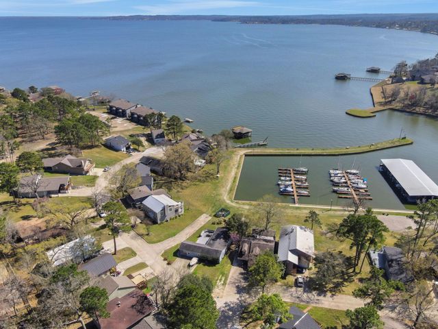 171 Harbour Row Drive, Coldspring, TX 77331