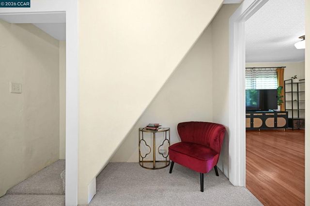 425 Bay St, Crockett, CA 94525