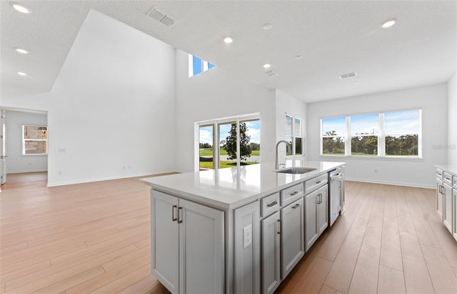 6926 GILLY SHADOW STREET, Wesley Chapel, FL 33545