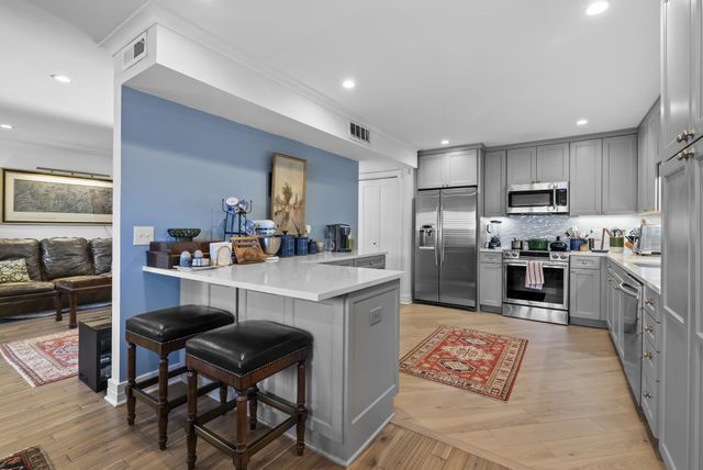 4487 Post Pl Apt 169, Nashville, TN 37205