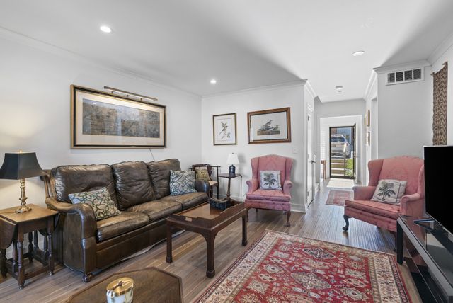 4487 Post Pl Apt 169, Nashville, TN 37205