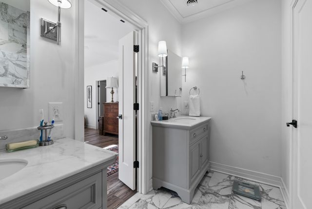 4487 Post Pl Apt 169, Nashville, TN 37205