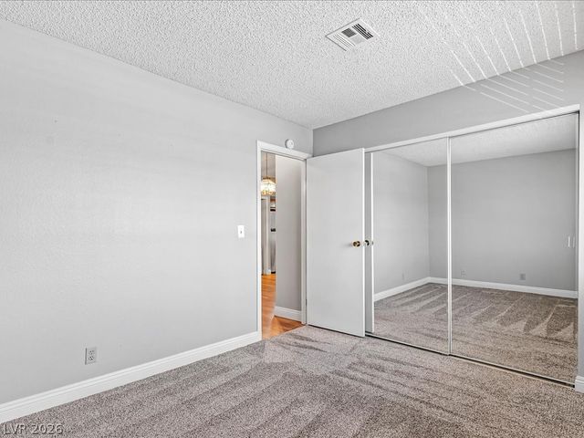 5861 Medallion Drive 202, Las Vegas, NV 89122