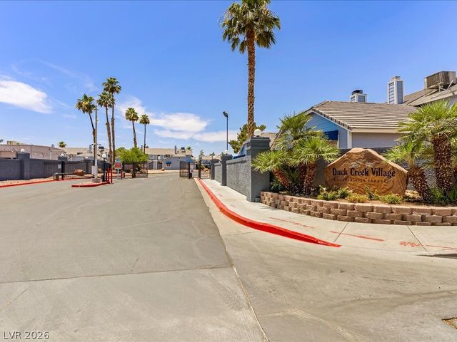 5861 Medallion Drive 202, Las Vegas, NV 89122