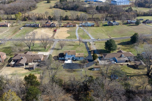 316 Highland Heights Dr, Goodlettsville, TN 37072